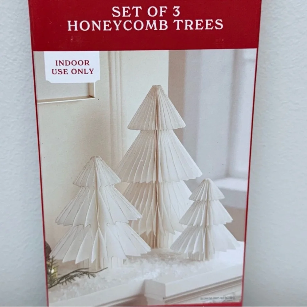 New Set of 3 White Paper Tree Winter Tabletop Decorations, 6